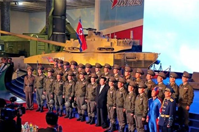 Xe tăng Triều Tiên: Ưu điểm của T-14 Armata và M1 Abrams?