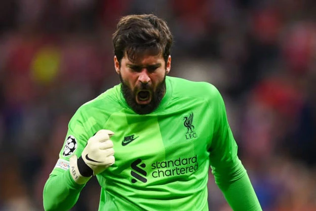 Thủ môn: Alisson (Liverpool).