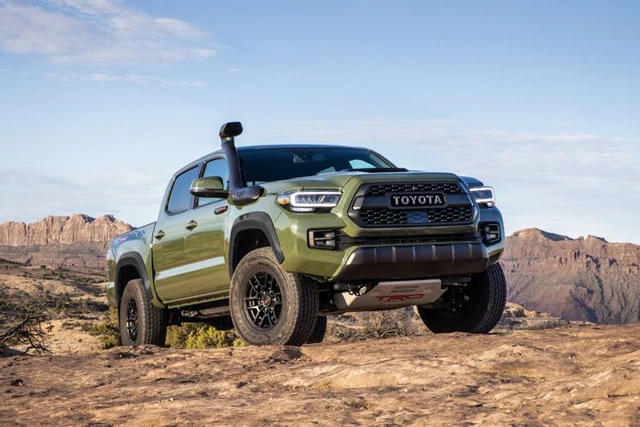 10. Toyota Tacoma TRD Pro 2021 (giá khởi điểm: 44.075 USD).