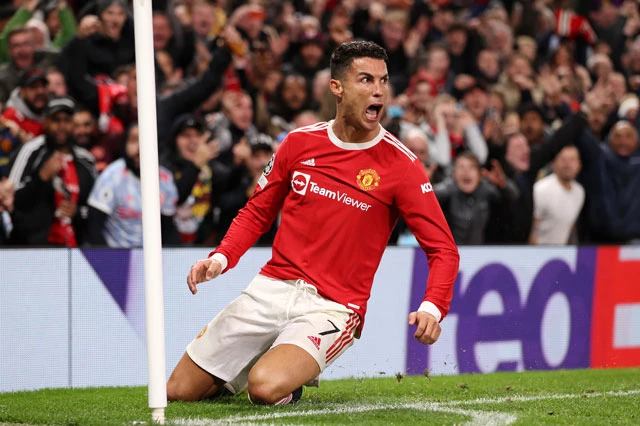 Tiền đạo: Cristiano Ronaldo (Man Utd).