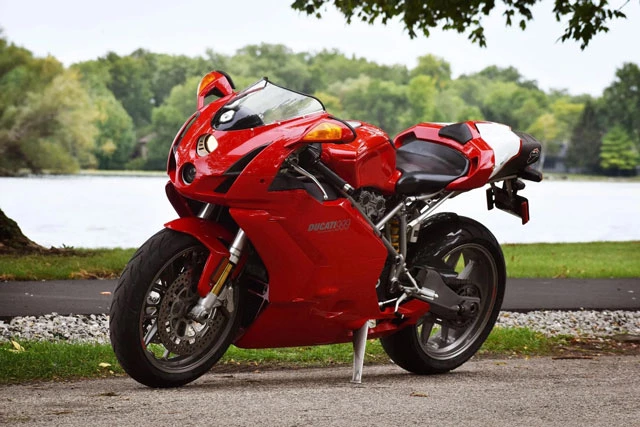 3. Ducati 999/749.