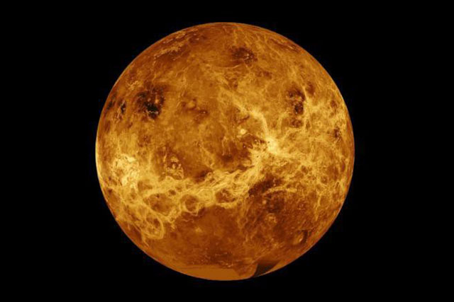 Phát hiện bất ngờ về Sao Kim - 'chị em sinh đôi' với Trái đất
