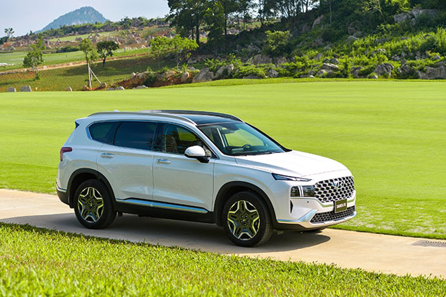 Khám phá hệ thống Smartsense trên Hyundai Santa Fe 2021