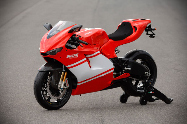 Top 10 sportbike Italia tốt nhất trong lịch sử: Gọi tên Ducati Desmosedici RR