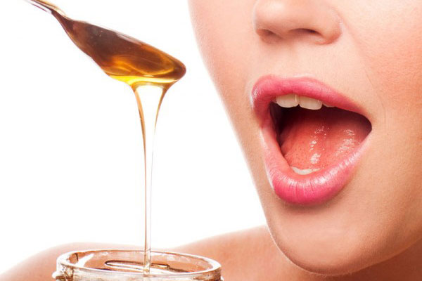 Cải thiện giấc ngủ chỉ với một muỗng mật ong
