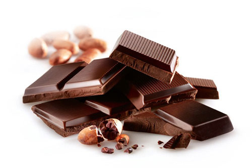 Tăng cường trí nhớ, giảm bệnh tim nhờ ăn socola mỗi ngày