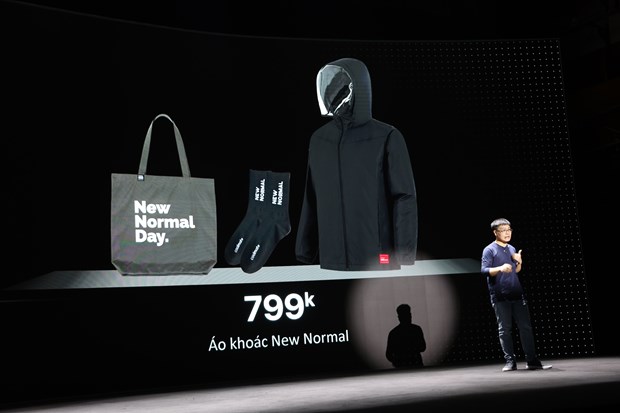 Startup do Shark Bình đầu tư ra mắt áo khoác có thể loại bỏ SARS-CoV-2