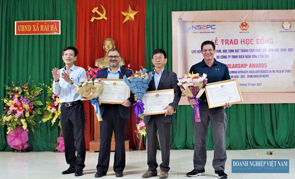 Công ty Điện Nghi Sơn 2: Vượt đại dịch ổn định sản xuất, hỗ trợ địa phương phát triển kinh tế - xã hội  