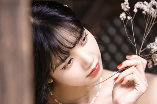 Sự nghiệp lên như diều gặp gió, may mắn tự gõ cửa nếu đàn bà hiểu hết 4 điều này