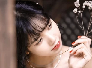 Sự nghiệp lên như diều gặp gió, may mắn tự gõ cửa nếu đàn bà hiểu hết 4 điều này