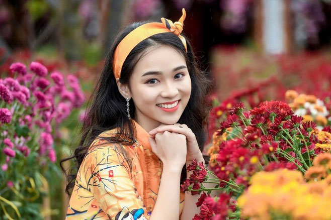 Trời sinh trăm người có một: Phụ nữ có điểm này cả đời có phúc trời sinh, được thần Phật chở che