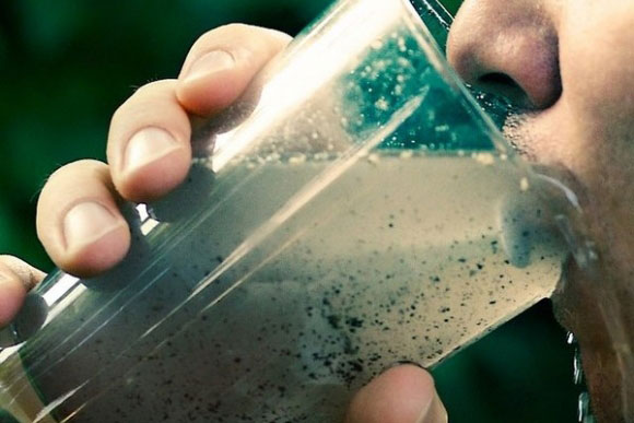 Ung thư vì uống nước đun sôi để nguội hơn một ngày