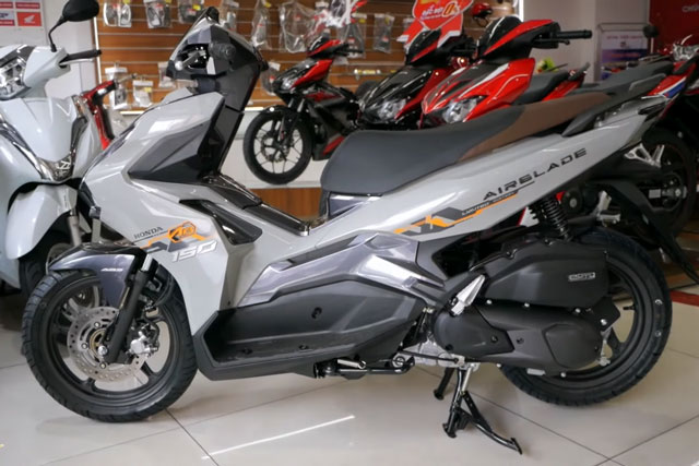 Ngắm Honda Air Blade 150 phiên bản giới hạn, giá 55,79 triệu đồng