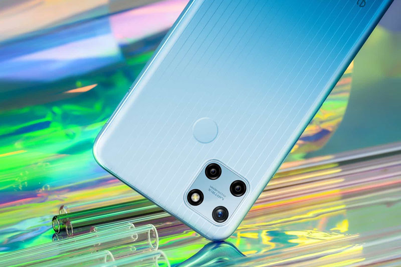 Smartphone RAM 4 GB, pin 5.000 mAh, camera 50 MP, giá gần 4 triệu