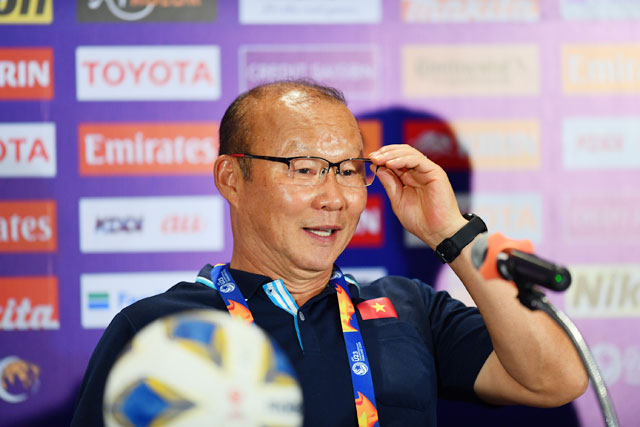 HLV Park Hang Seo: 'U23 Việt Nam đặt mục tiêu vượt qua vòng loại'