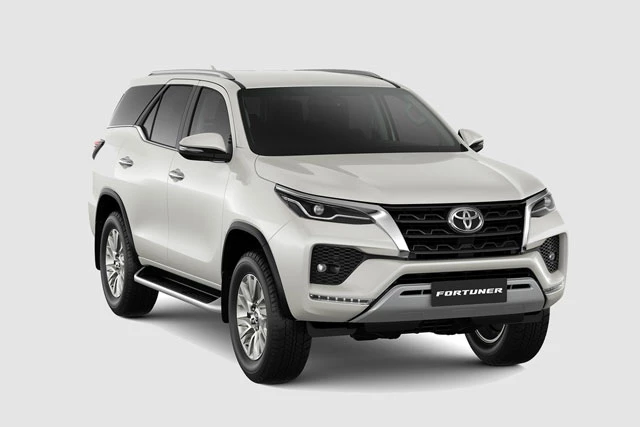 Toyota Fortuner nâng cấp.