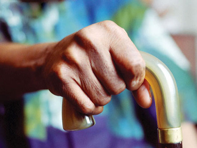 Phương pháp điều trị chứng run tay, thoái hóa não