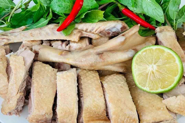 Đầu bếp tiết lộ: Mẹo luộc vịt không tốn 1 giọt nước, làm nhàn tênh lại thơm mềm, vị ngọt gấp 3 lần