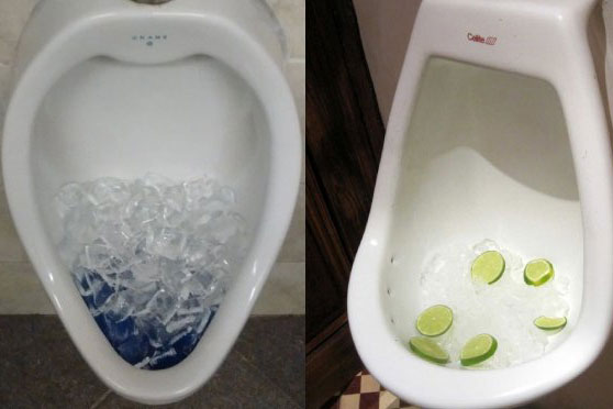 Thấy chủ nhà hàng đổ cả xô đá vào bồn cầu, người phụ nữ học theo vội khi biết lý do