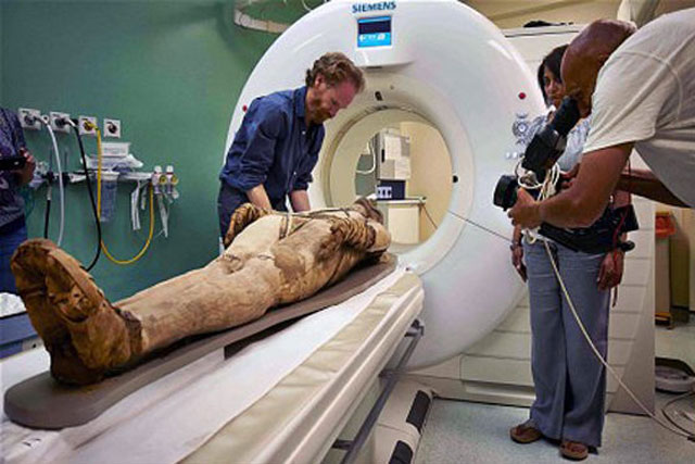 Phát hiện xác ướp nữ 'xăm trổ', chuyên gia phải thốt lên: Chưa từng có tiền lệ!