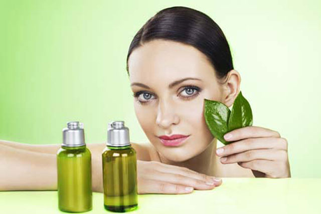 Phòng ngừa ung thư da nhờ kem chống nắng trà xanh