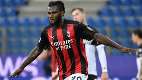 Kessie sẽ là tân binh đầu tiên của Conte ở Tottenham