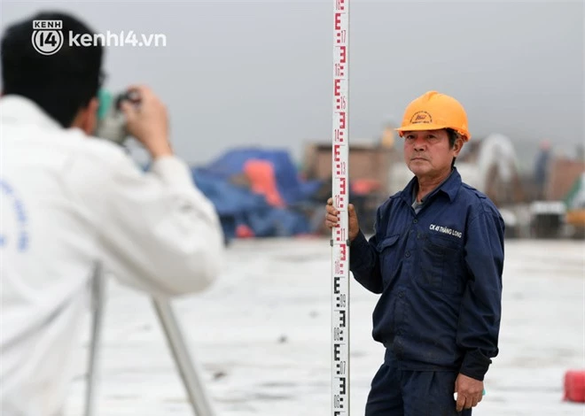 Ảnh: Cận cảnh cây cầu cạn cao nhất Việt Nam đang bước vào giai đoạn hoàn thiện - Ảnh 11.