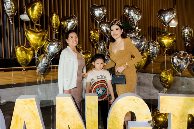 Hoa hậu Phan Hoàng Thu khoe nhẫn kim cương 1 tỷ đúng ngày sinh nhật - Ảnh 8.