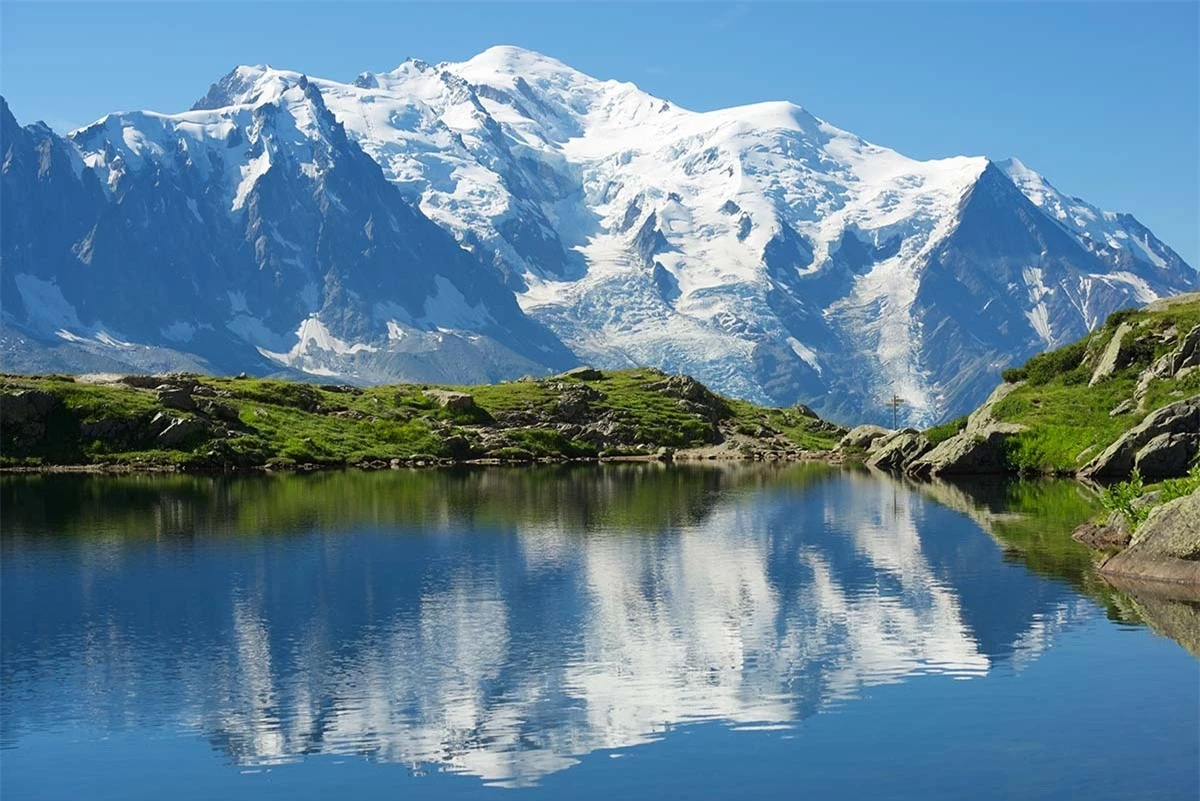 Ngất ngây với 7 kỳ quan thiên nhiên tuyệt đẹp của nước Pháp