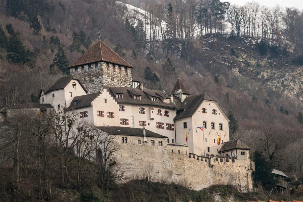 Lâu đài Vaduz ở Liechtenstein. Ảnh: Jan Hetfleisch / Getty Images