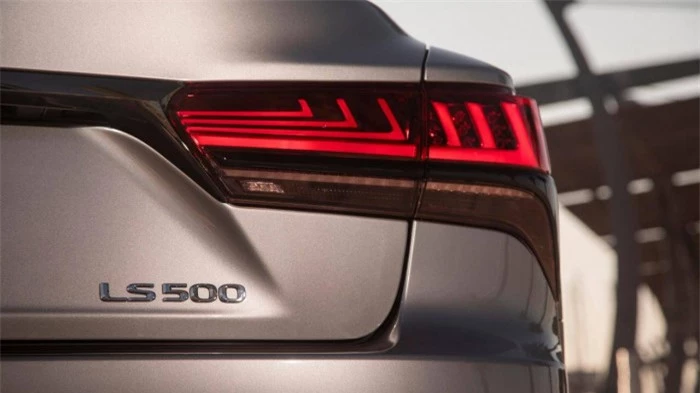 Lexus LS 500 2022 ra mắt, có giá bán từ 1,7 tỷ đồng 7