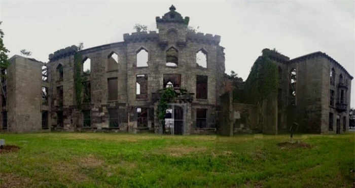 Khám phá tàn tích bệnh viện đậu mùa bị bỏ hoang giữa hòn đảo New York 6