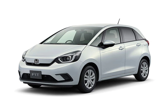 8. Honda Fit (doanh số: 5.403 chiếc).