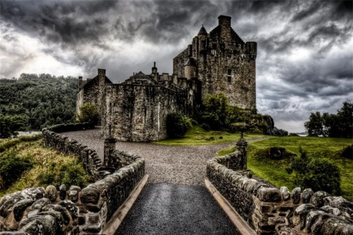 Chiêm ngưỡng vẻ đẹp lâu đài “trường tồn” qua vài thế kỷ của Scotland 1
