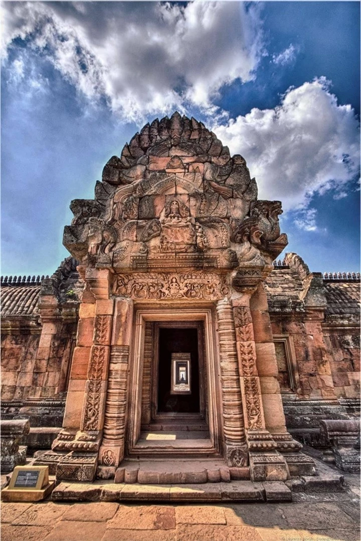 Ngôi đền ở quê nhà Thái được Lisa đem vào MV: Độc đáo cảnh đẹp chỉ có 4 lần/năm  - 4