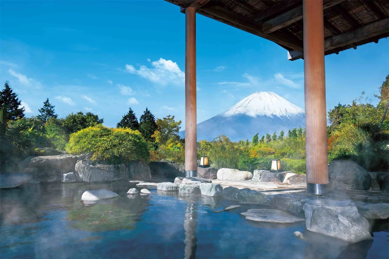 Trải nghiệm 6 thiên đường suối nước nóng ở Nhật Bản
