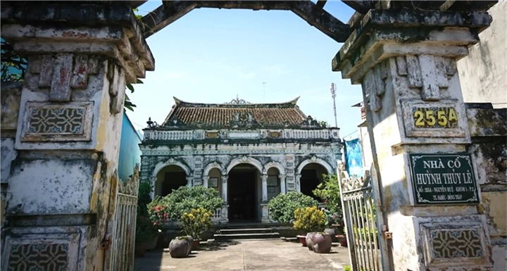Đất Việt xưa: Căn nhà cổ nổi tiếng khắp quốc tế, kiến trúc 'lai' 3 nước độc lạ - 2
