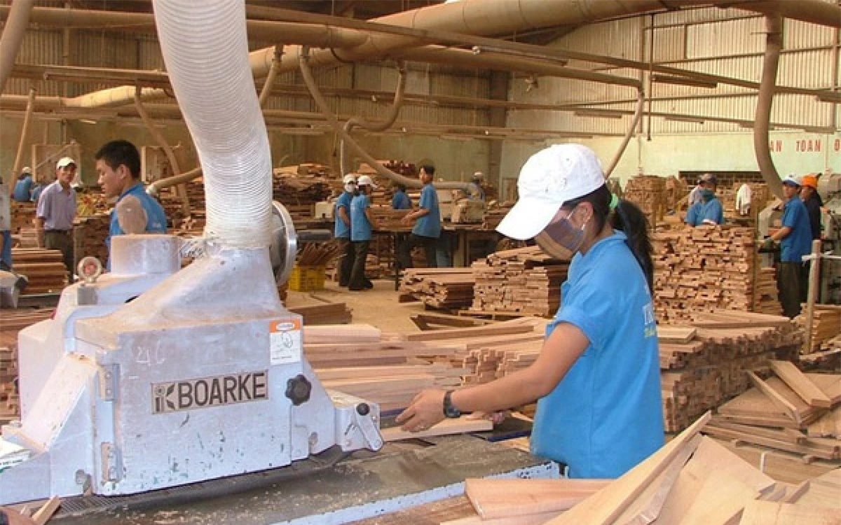 Doanh nghiệp xuất khẩu gỗ mong sản xuất phục hồi, để đủ nguồn nguyên liệu
