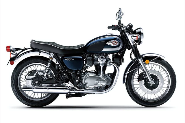 1. Kawasaki W800 (giá: 9.199 USD).