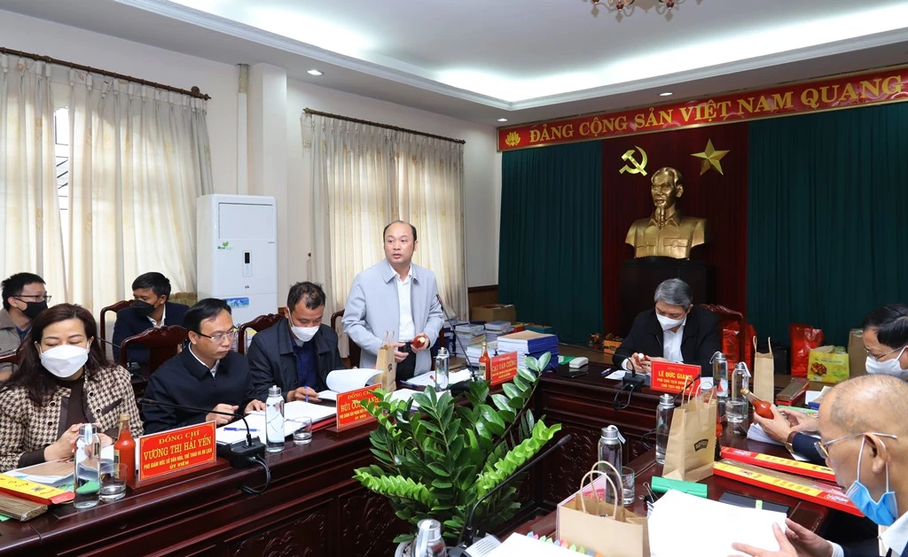 Ông Cao Văn Cường – Giám đốc Sở NN&PTNT, Phó Chủ tịch Hội đồng phát biểu đánh giá sản phẩm tại hội nghị.