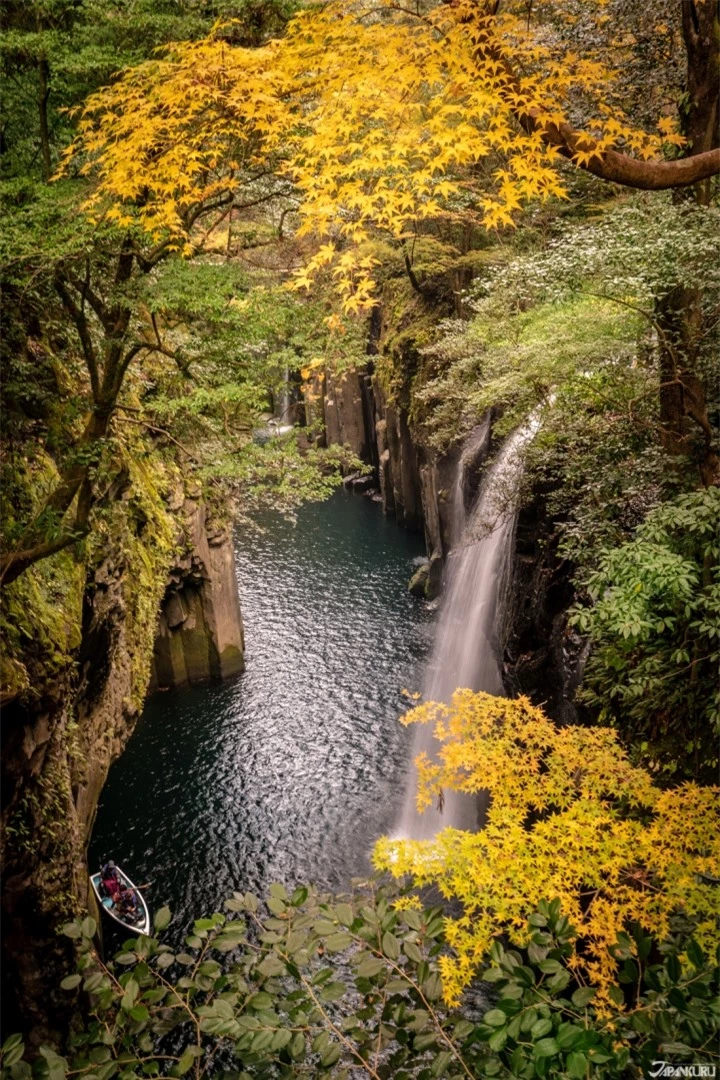 Cảnh thiên nhiên huyền bí ở hẻm núi ‘nơi nước Nhật được sinh ra’ - 8