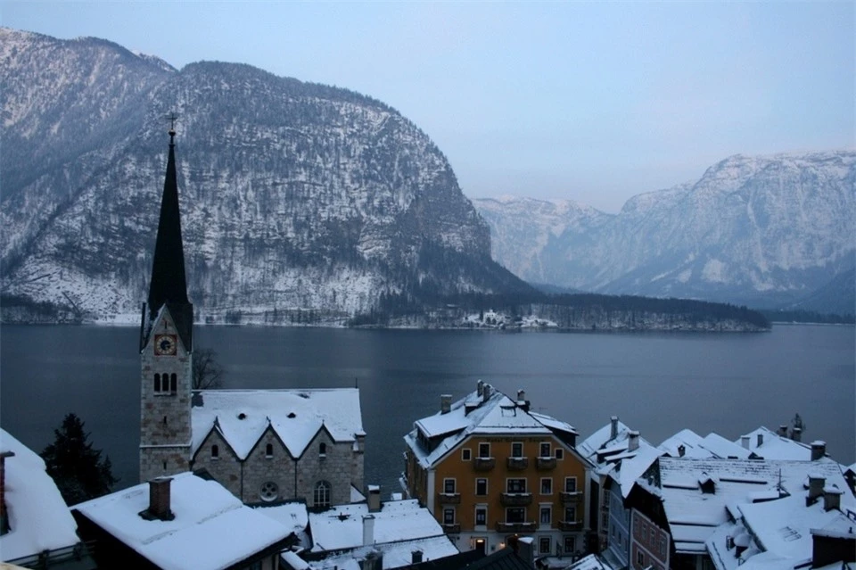 Thăm ngôi làng cổ Hallstatt - Di sản văn hóa 7.000 năm của nước Áo