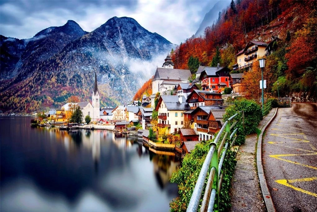 Thăm ngôi làng cổ Hallstatt - Di sản văn hóa 7.000 năm của nước Áo