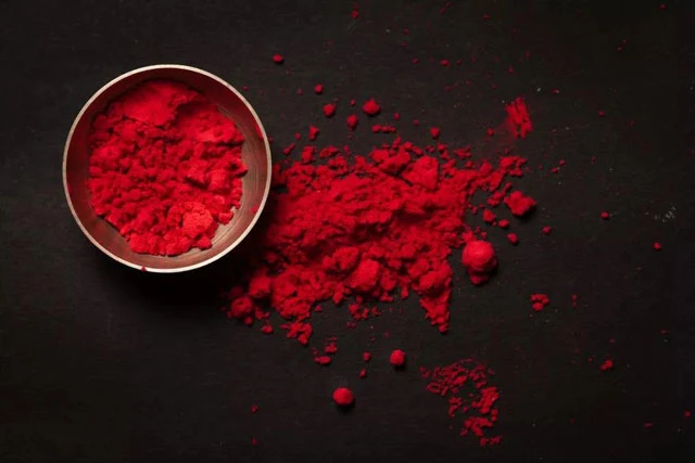 Bột chu sa màu đỏ chứa hàm lượng thủy ngân cao, được người cổ đại sử dụng phổ biến trong các hoạt động nghi lễ xã hội.