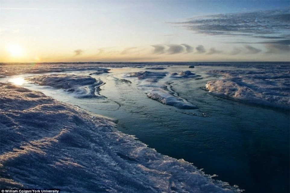Chiêm ngưỡng vẻ đẹp và sự kỳ vĩ của tảng băng Greenland