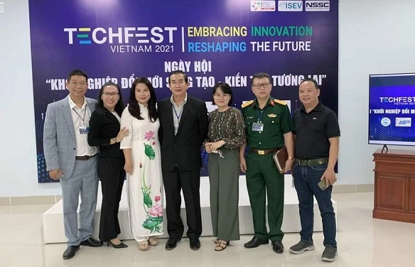 Các đại biểu tham dự ngày hội khởi nghiệpTECHFEST VIETNAM 2021 Khánh Hòa.
