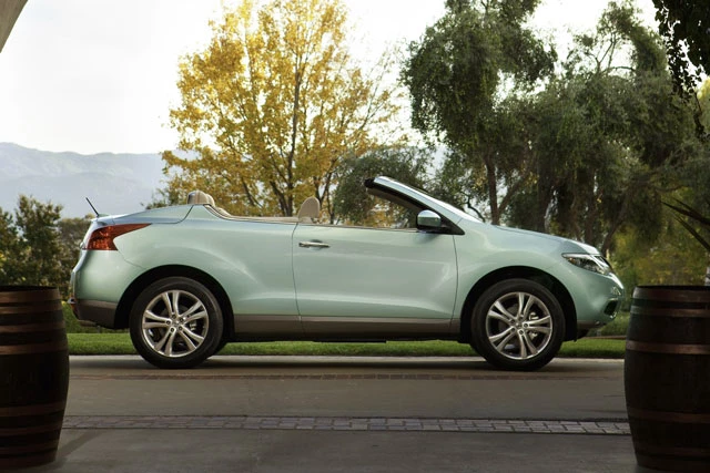 8. Nissan Murano CrossCabriolet.