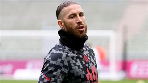 Vừa đá trận đầu tiên cho PSG, Ramos đã lại chấn thương