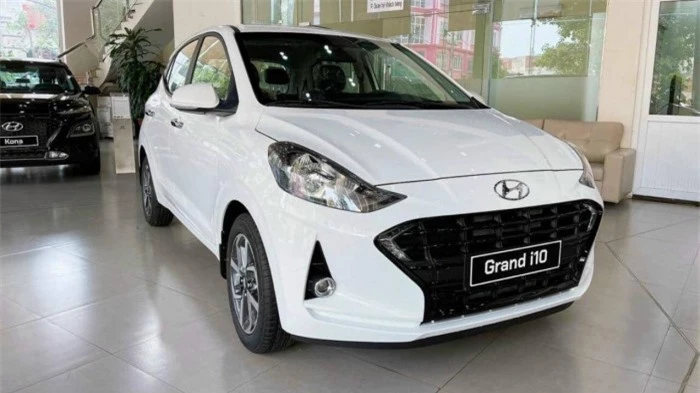 giảm 50% lệ phí trước bạ, lăn bánh hyundai grand i10 cần bao nhiêu?