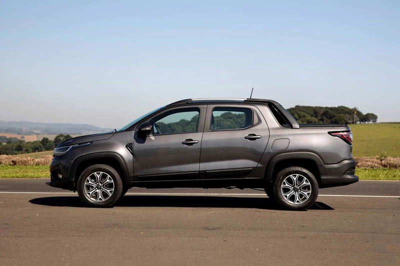 10. Fiat Strada (doanh số: 83,958 chiếc, chiếm 2% thị phần).